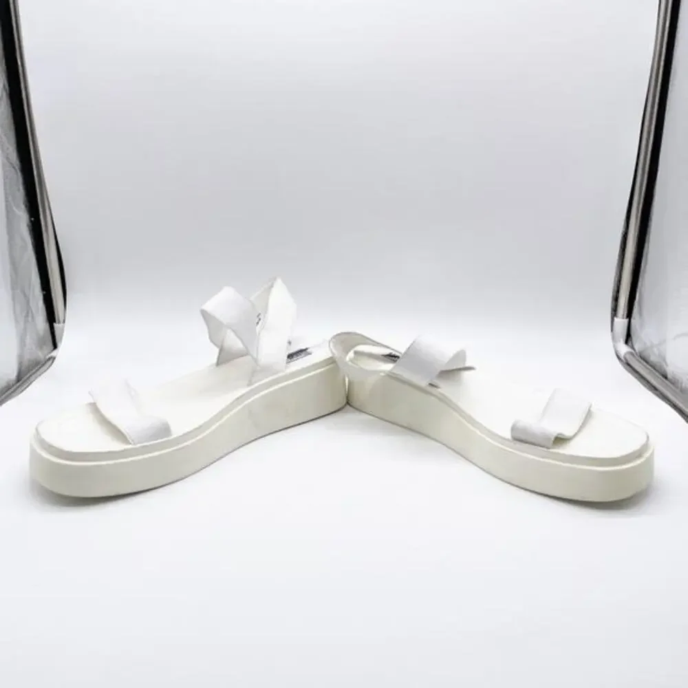 Steve Madden Women's Justine Open Toe White Leather‎ Sandals Size 10M